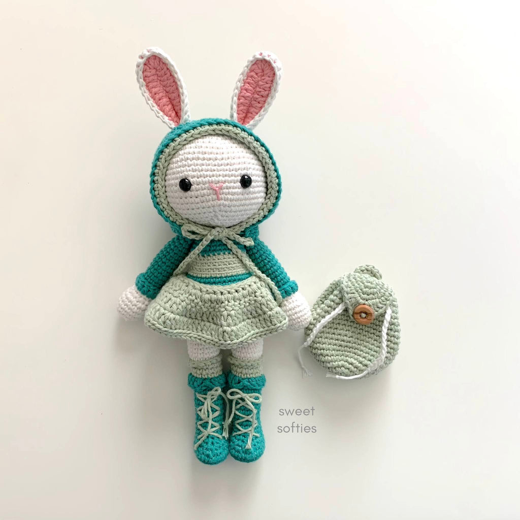 Wanderlust Bunny · Amigurumi Crochet Pattern